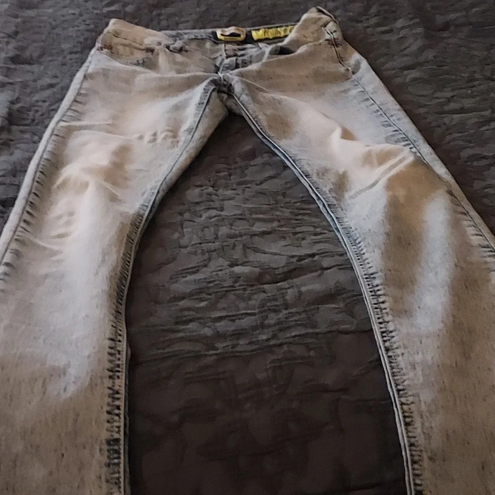 Jeans - Picture 3 of 4